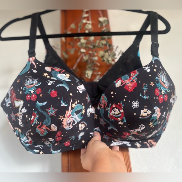 Torrid Sailer Jerry Wirefree Bra - Picture 2 of 4